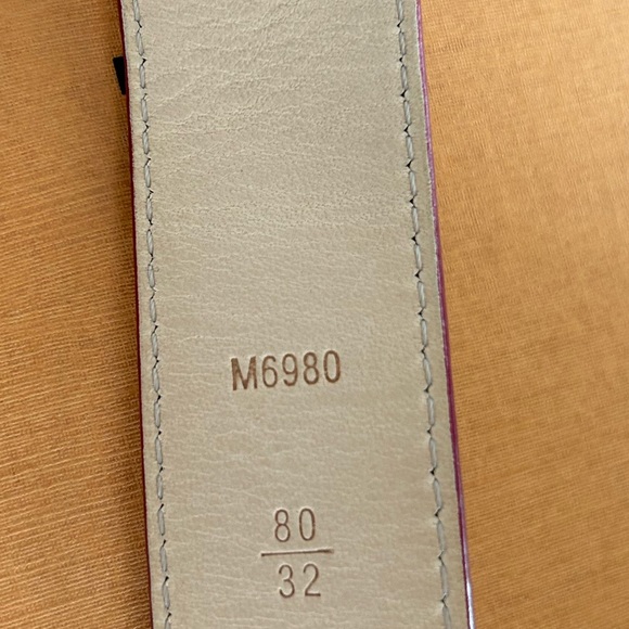 Louis Vuitton Monogram Vernis Red Patent Leather Belt. Excellent condition. - Picture 5 of 5